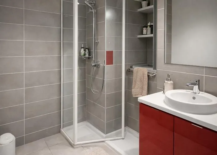 5-minute Airport & Airbus * Blagnac